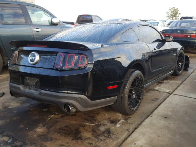 1ZVBP8CF9C5268052 - 2012 FORD MUSTANG GT BLACK photo 4