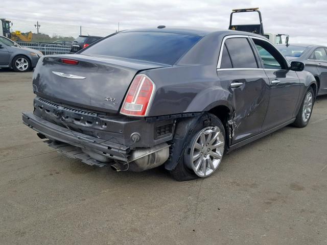 2C3CCAET1DH542890 - 2013 CHRYSLER 300C GRAY photo 4