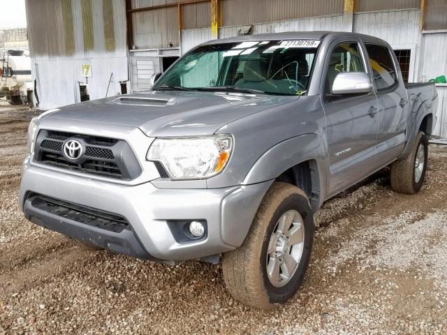 3TMJU4GN9FM175175 - 2015 TOYOTA TACOMA DOU SILVER photo 2