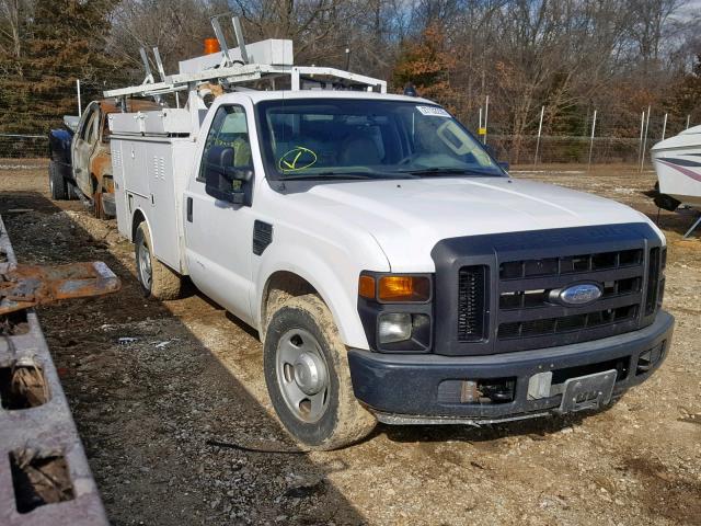 1FD3F305X8EE39337 - 2008 FORD F350 SRW S WHITE photo 1