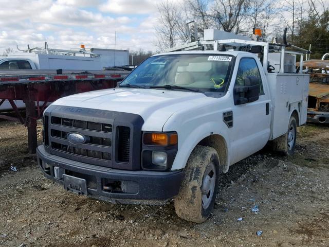 1FD3F305X8EE39337 - 2008 FORD F350 SRW S WHITE photo 2