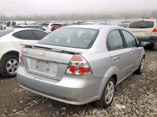 KL1TG56E39B299517 - 2009 CHEVROLET AVEO LT SILVER photo 4