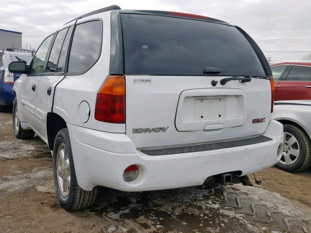 1GKDT13S742285838 - 2004 GMC ENVOY WHITE photo 3