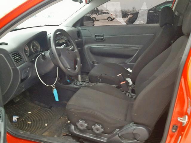 KMHCN35CX8U063559 - 2008 HYUNDAI ACCENT BAS RED photo 5