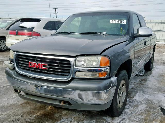 1GTEK19T02E243445 - 2002 GMC NEW SIERRA GRAY photo 2