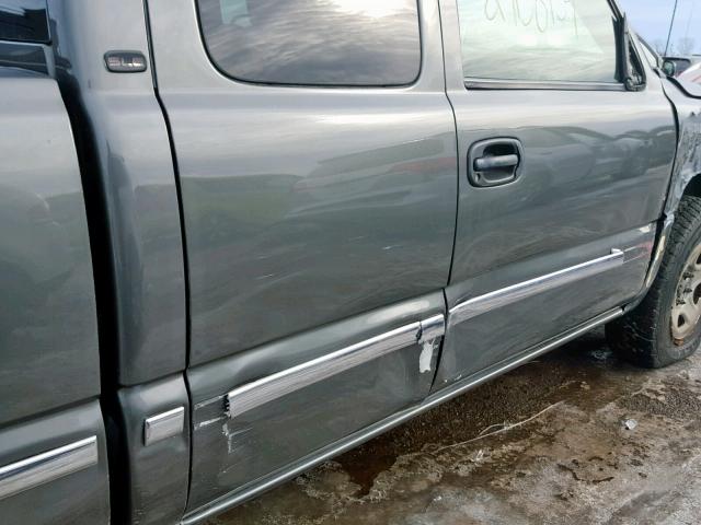 1GTEK19T02E243445 - 2002 GMC NEW SIERRA GRAY photo 9