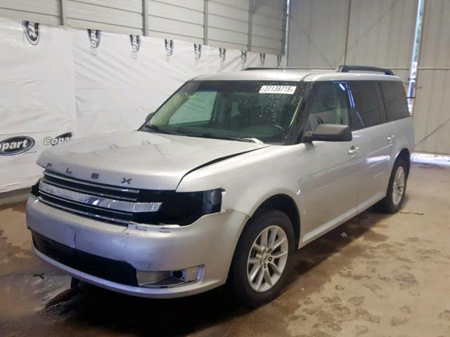 2FMGK5B88FBA03174 - 2015 FORD FLEX SE SILVER photo 2