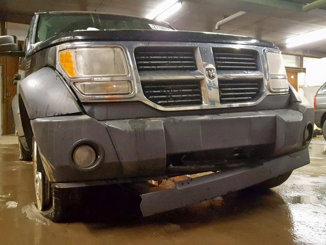 1D8GU28K57W564904 - 2007 DODGE NITRO SXT BLACK photo 9