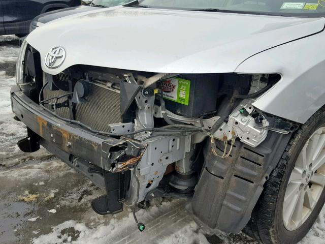 4T3ZA3BB3AU035312 - 2010 TOYOTA VENZA BASE SILVER photo 9