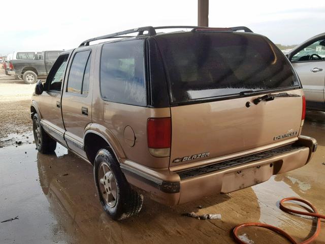 1GNDT13W6V2115915 - 1997 CHEVROLET BLAZER TAN photo 3