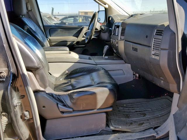 5N1AA08AX4N731764 - 2004 NISSAN ARMADA SE BLACK photo 5