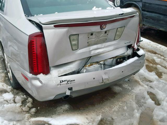 1G6DW677960205530 - 2006 CADILLAC STS SILVER photo 9