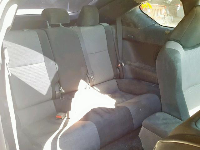 JTKJF5C71E3080013 - 2014 TOYOTA SCION TC 白色 照片 6