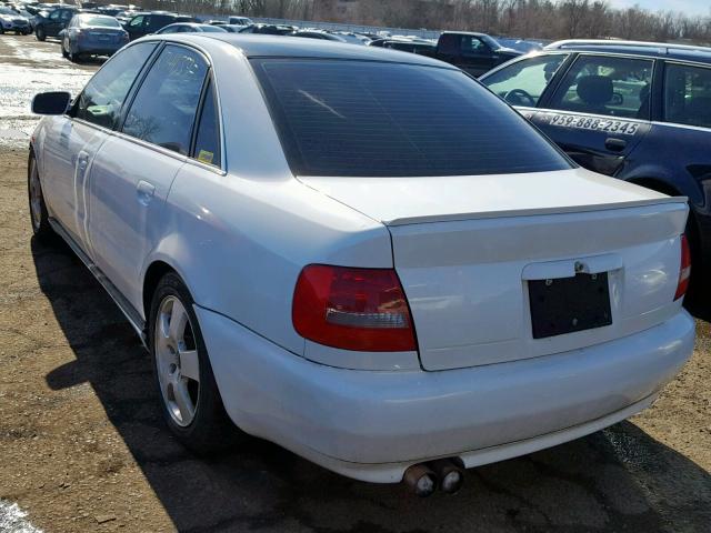 WAUDH28D2YA145671 - 2000 AUDI A4 2.8 QUA WHITE photo 3