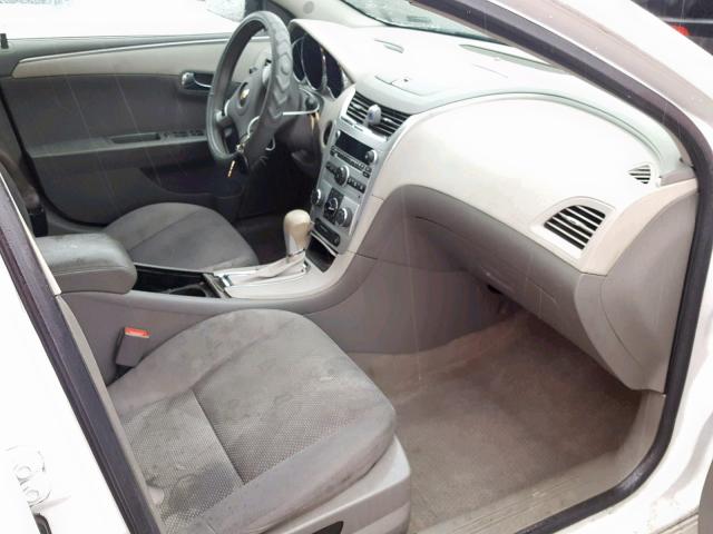 1G1ZA5E08CF239123 - 2012 CHEVROLET MALIBU LS WHITE photo 5