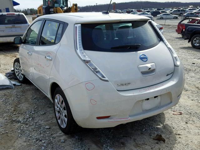 1N4AZ0CP6FC328040 - 2015 NISSAN LEAF S WHITE photo 3