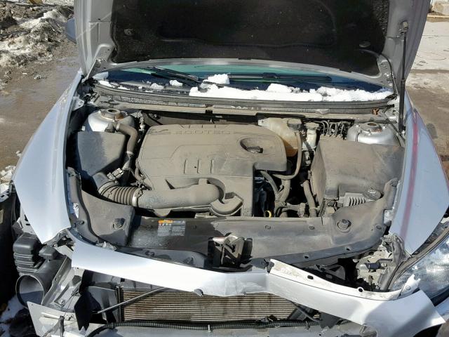1G1ZB5E13BF256139 - 2011 CHEVROLET MALIBU LS Gümüş foto 7