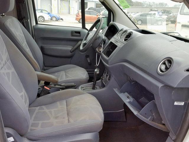 NM0LS7AN6DT142543 - 2013 FORD TRANSIT CO WHITE photo 5