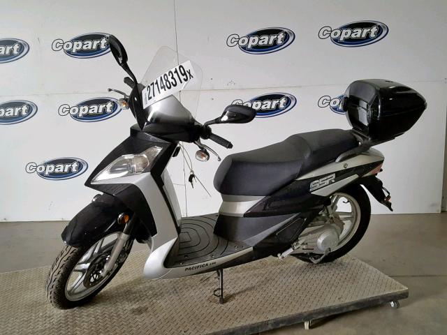 L5YTCKPAXG1126961 - 2016 OTHER SCOOTER BLACK photo 9