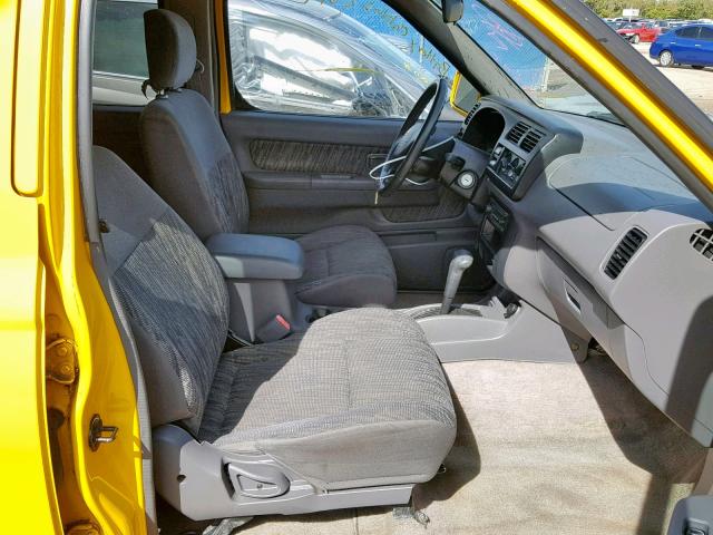 1N6ED27T4YC356934 - 2000 NISSAN FRONTIER C YELLOW photo 5