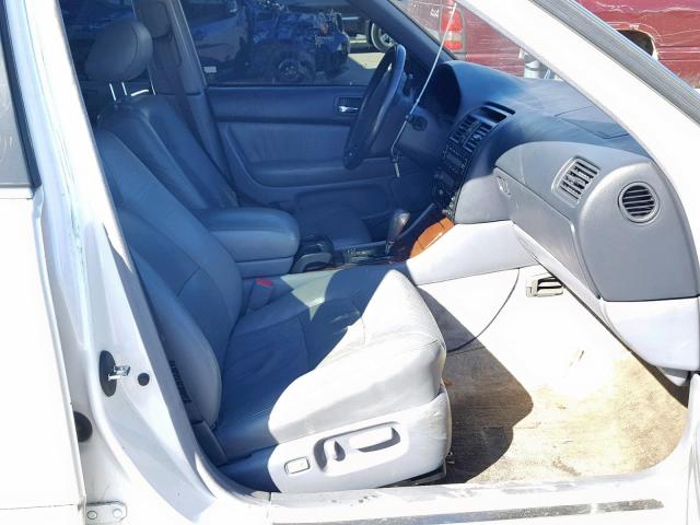 JT8UF22E8S0032488 - 1995 LEXUS LS 400 WHITE photo 5