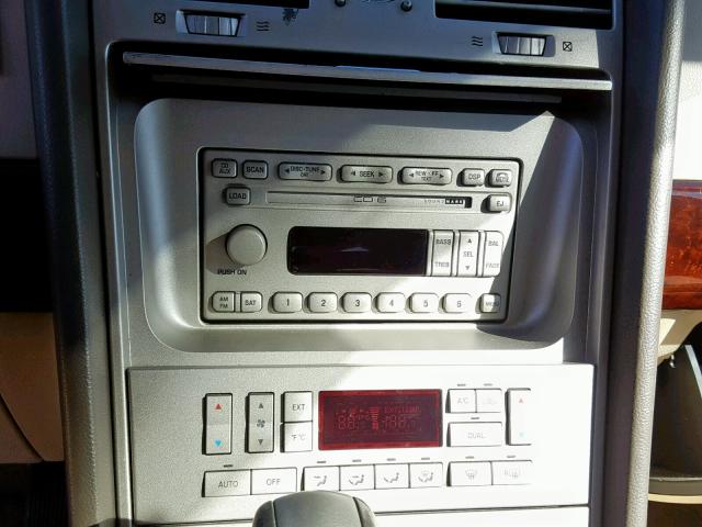 5LMFU27R74LJ43149 - 2004 LINCOLN NAVIGATOR WHITE photo 9