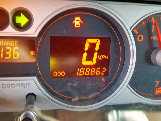 JTLKE50EX81008295 - 2008 TOYOTA SCION XB BROWN photo 8