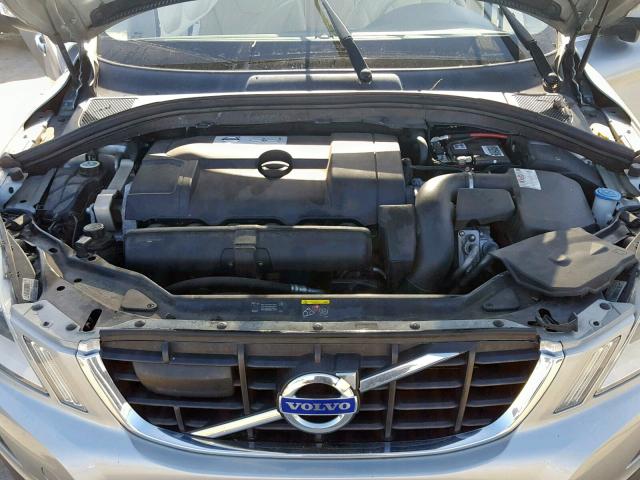 YV4952DL4B2199552 - 2011 VOLVO XC60 3.2 SILVER photo 7