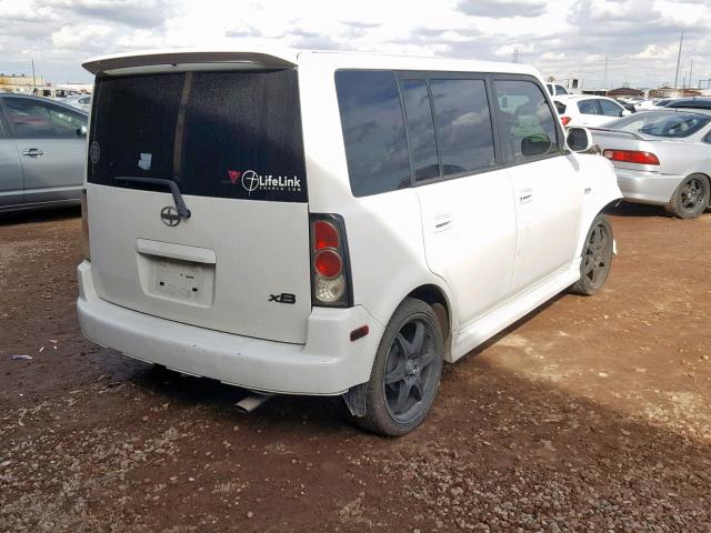 JTLKT334X64057747 - 2006 TOYOTA SCION XB WHITE photo 4