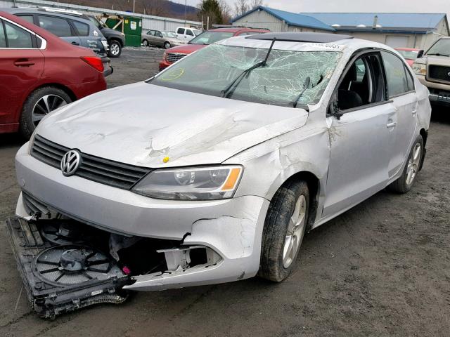 3VW3L7AJ7BM081418 - 2011 VOLKSWAGEN JETTA TDI SILVER photo 2