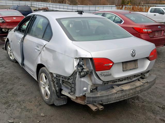 3VW3L7AJ7BM081418 - 2011 VOLKSWAGEN JETTA TDI SILVER photo 3