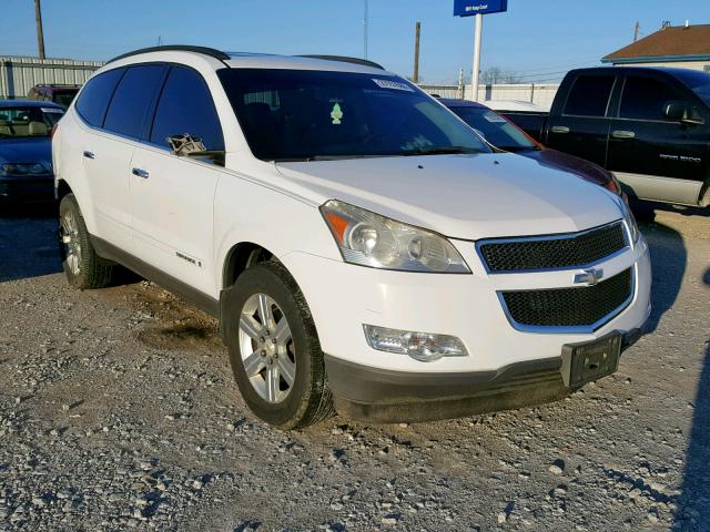 1GNEV23D99S106926 - 2009 CHEVROLET TRAVERSE L WHITE photo 1