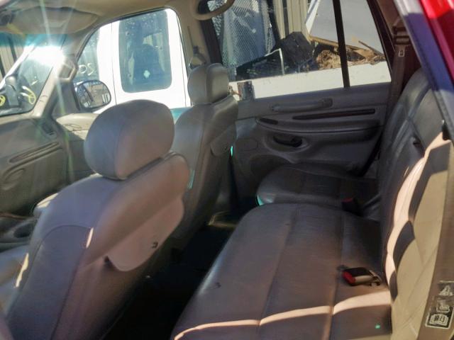 5LMFU28AXYLJ17594 - 2000 LINCOLN NAVIGATOR Qırmızı foto 6