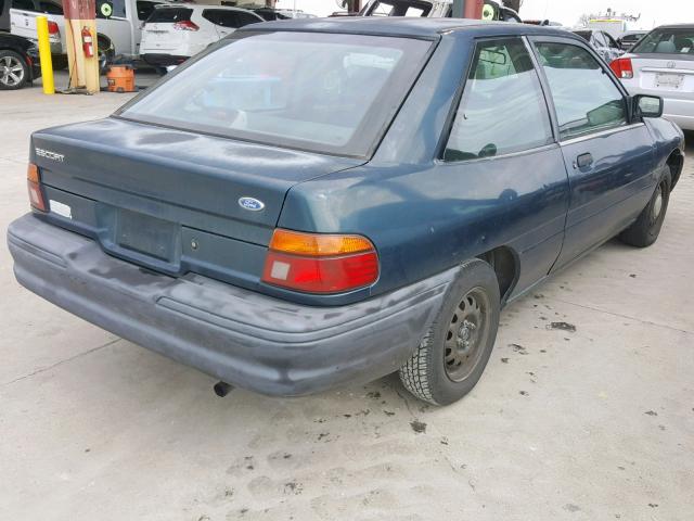 1FASP10J8SW354129 - 1995 FORD ESCORT BLUE photo 4