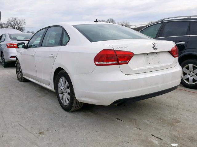 1VWAH7A30DC112698 - 2013 VOLKSWAGEN PASSAT S WHITE photo 3