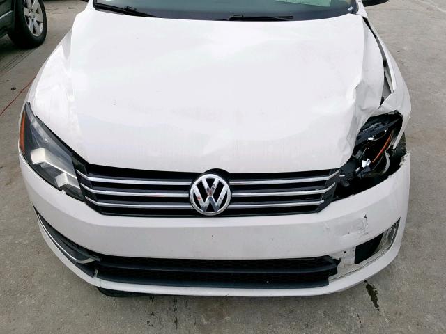 1VWAH7A30DC112698 - 2013 VOLKSWAGEN PASSAT S WHITE photo 7