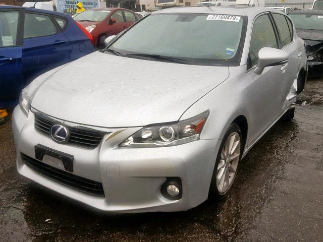 JTHKD5BH3D2164588 - 2013 LEXUS CT 200 SILVER photo 2