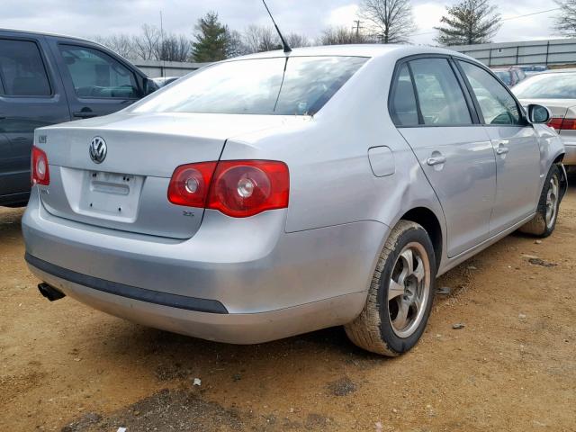 3VWPF71K57M196866 - 2007 VOLKSWAGEN JETTA 2.5 SILVER photo 4