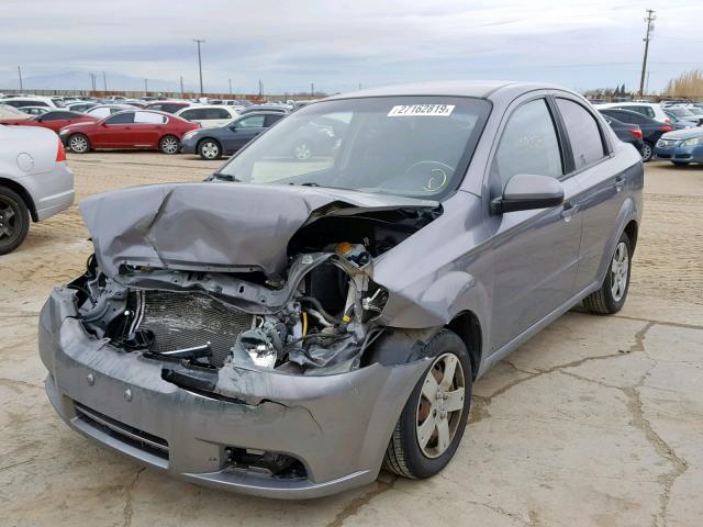 KL1TD5DE4AB082042 - 2010 CHEVROLET AVEO LS GRAY photo 2