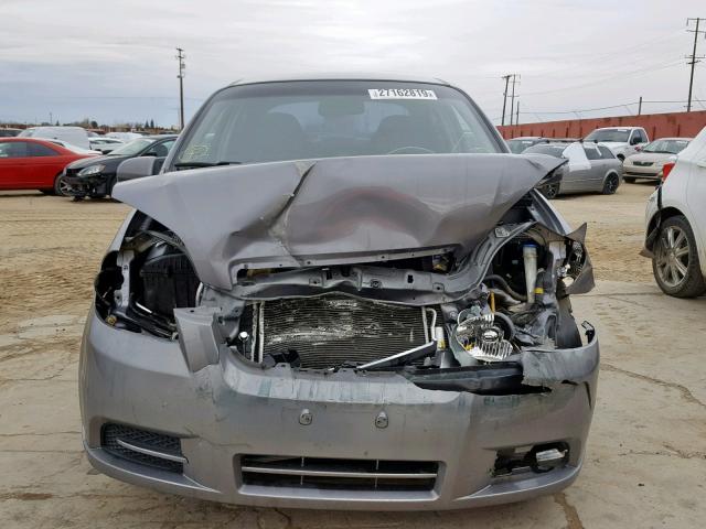 KL1TD5DE4AB082042 - 2010 CHEVROLET AVEO LS GRAY photo 9