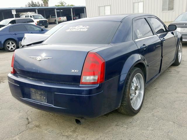 2C3KA43R96H460936 - 2006 CHRYSLER 300 BLUE photo 4