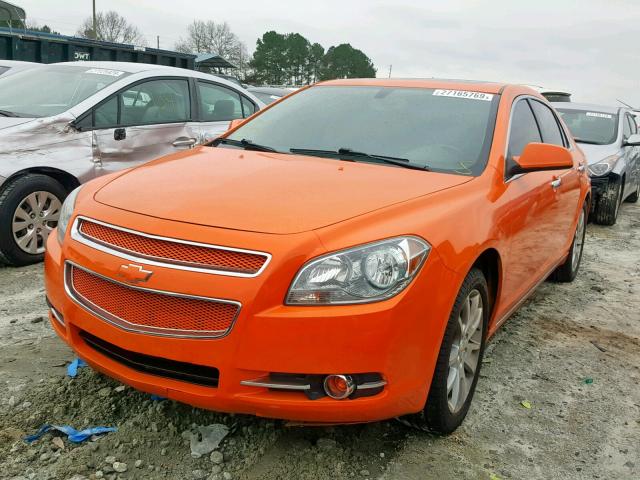 1G1ZE5EB1AF264500 - 2010 CHEVROLET MALIBU LTZ ORANGE photo 2