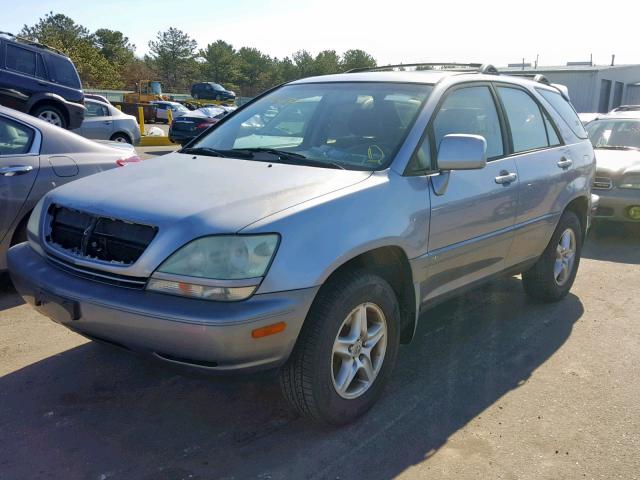 JTJHF10U620273146 - 2002 LEXUS RX 300 SILVER photo 2