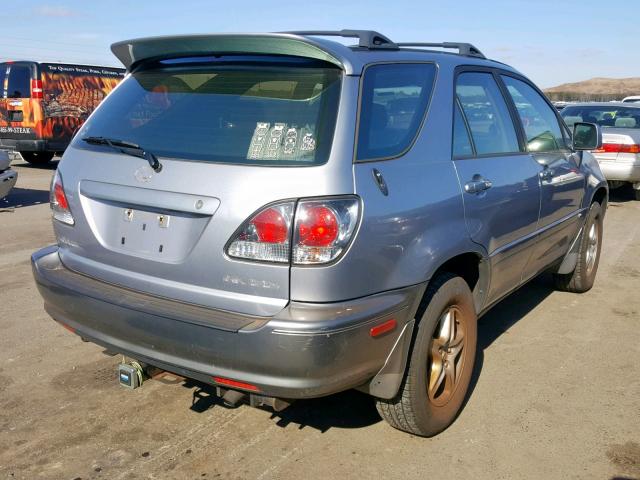 JTJHF10U620273146 - 2002 LEXUS RX 300 SILVER photo 4