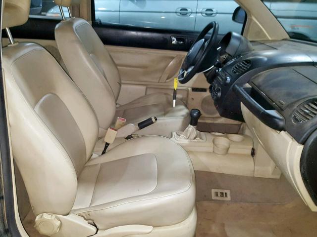 3VWCF21C6XM436713 - 1999 VOLKSWAGEN NEW BEETLE Qara foto 5