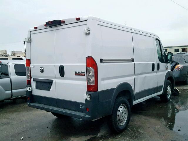 3C6TRVNG1GE113647 - 2016 RAM PROMASTER WHITE photo 4