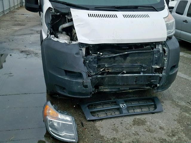 3C6TRVNG1GE113647 - 2016 RAM PROMASTER WHITE photo 9