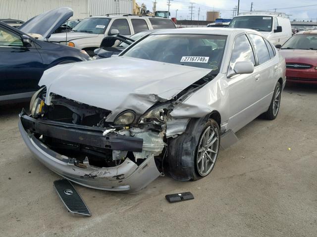 JT8BH68X5W0004736 - 1998 LEXUS GS 400 SILVER photo 2