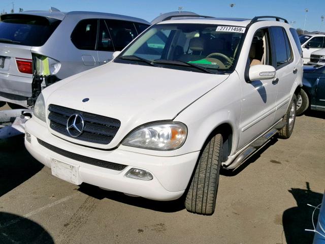 4JGAB57E33A421315 - 2003 MERCEDES-BENZ ML 350 WHITE photo 2