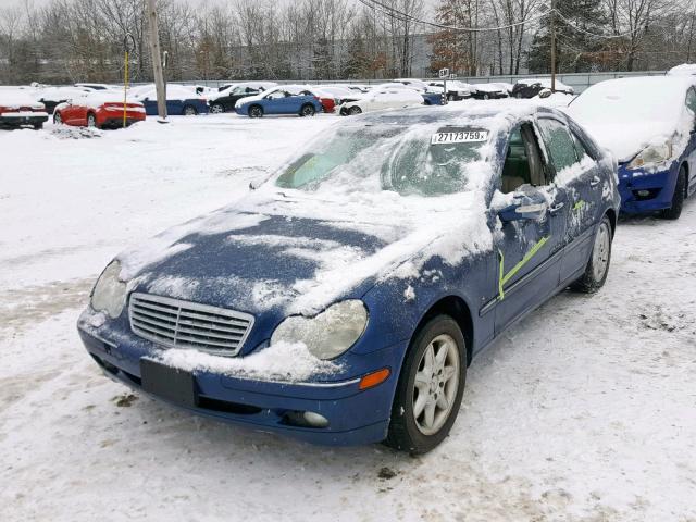 WDBRF61J32F266160 - 2002 MERCEDES-BENZ C 240 BLUE photo 2